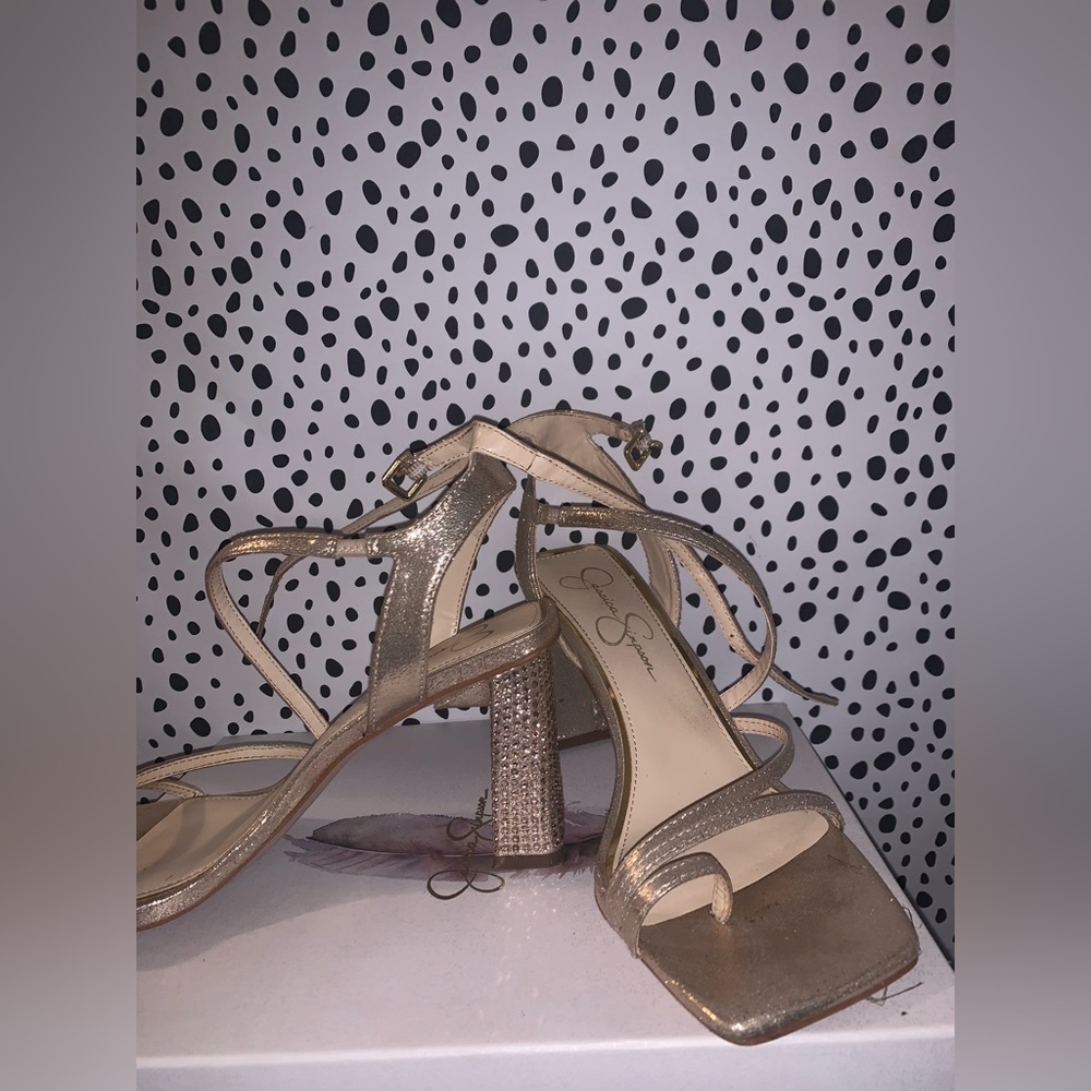 JESSICA SIMPSON HEELS 8 1/2